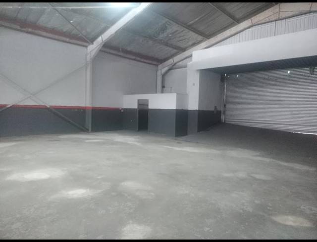 BUSINESS PROPERTY TO RENT IN WINDERMERE